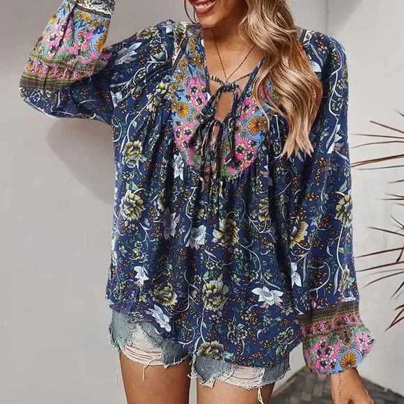 Boho Blues Tunic Blouse Top, Plus Sizes, NWT - Picture 2 of 3